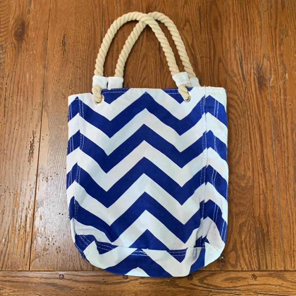 Tortola British Virgin Islands Royal Blue and White Chevron Tote w/ Rope Straps